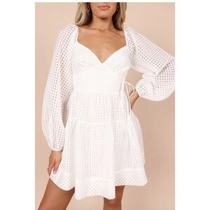 Petal + Pup White faux wrap puff long sleeve dress L